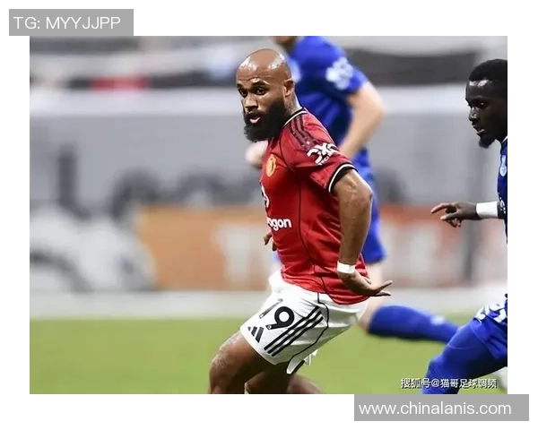 足球名将如何评价曼联球星实力与表现 揭秘顶级球员眼中的红魔之星