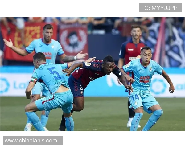 足球巨星同场竞技 技巧对决精彩瞬间全纪录